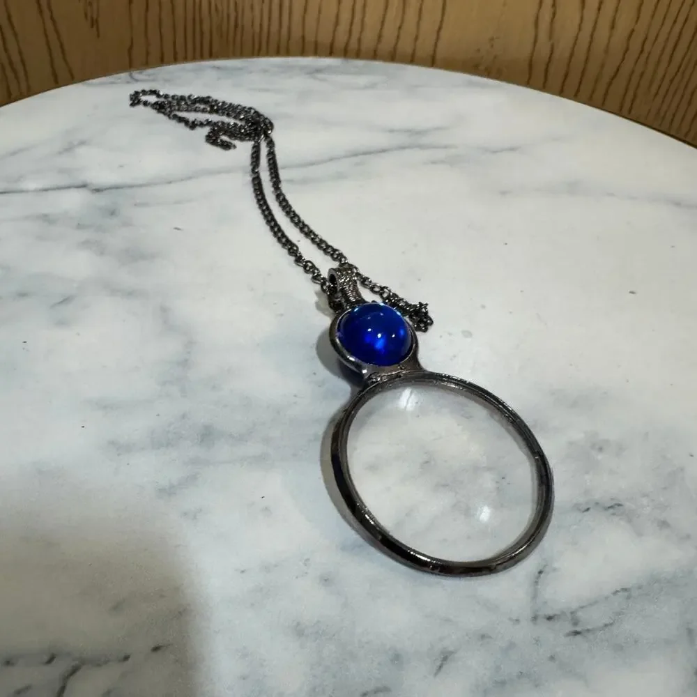 Magnifier glass necklace - Picture 2 of 6